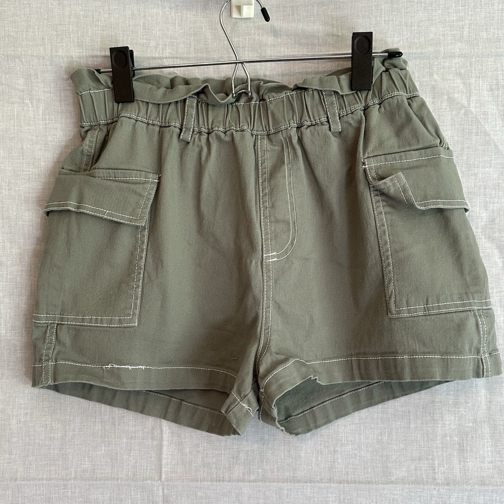 No Comment NY-LA Cargo Shorts RW428439 Large Olive Green Paperbag Waist Good